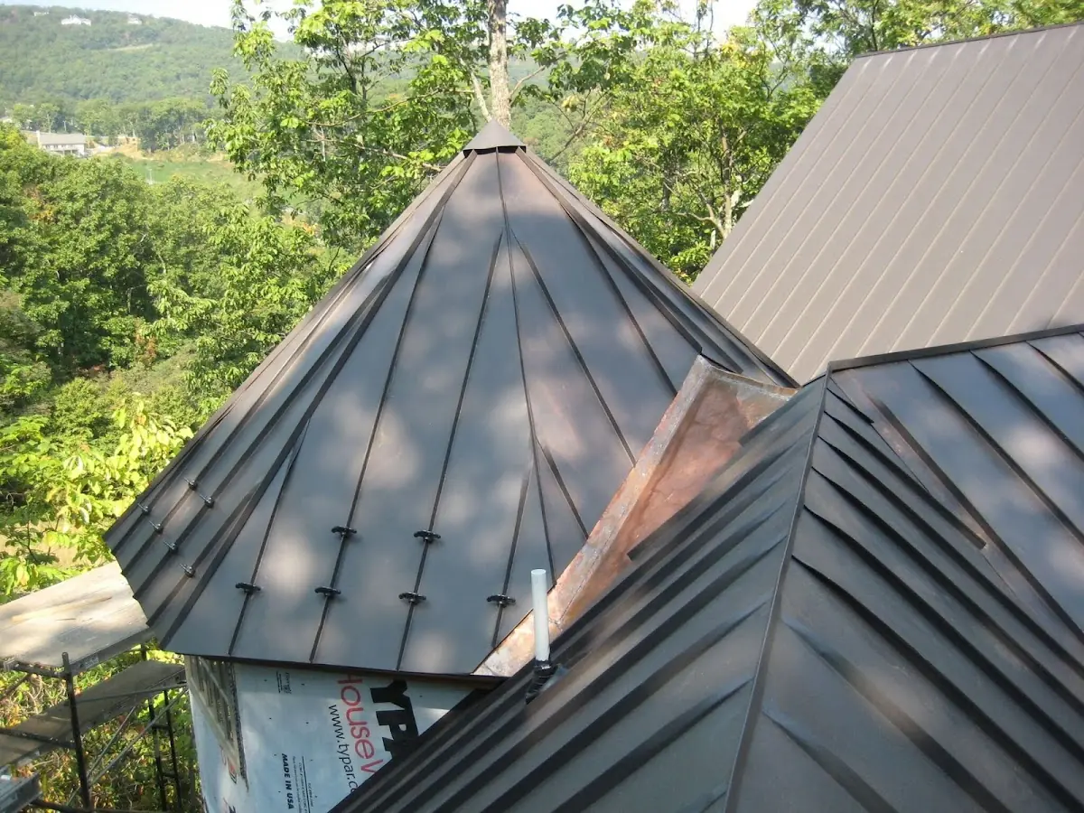 Professional Gutter Cleaning by Craftsman Roofing in East Mesa