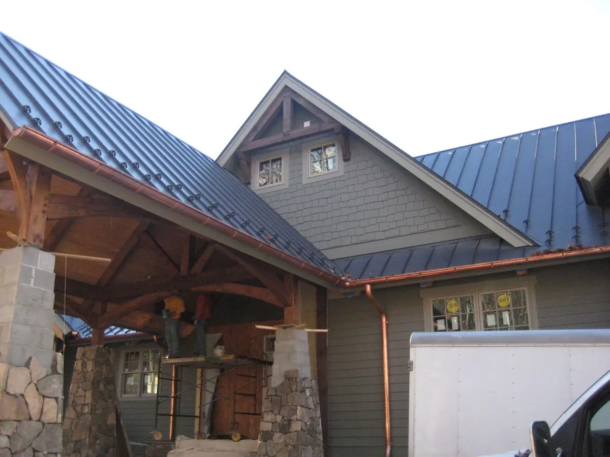 Craftsman Roofing team delivering quality roofing work in East Mesa